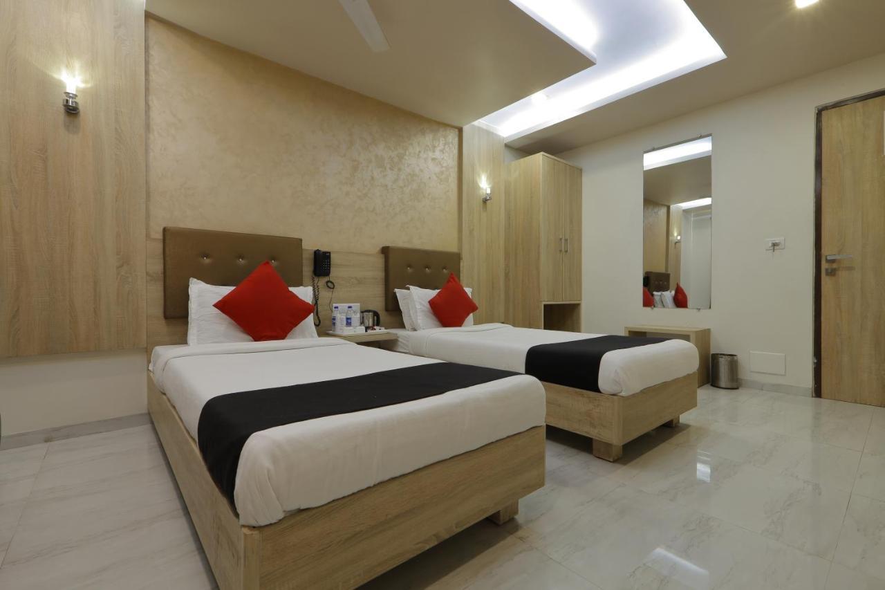 Hotel Unity Ahmedabad Luaran gambar