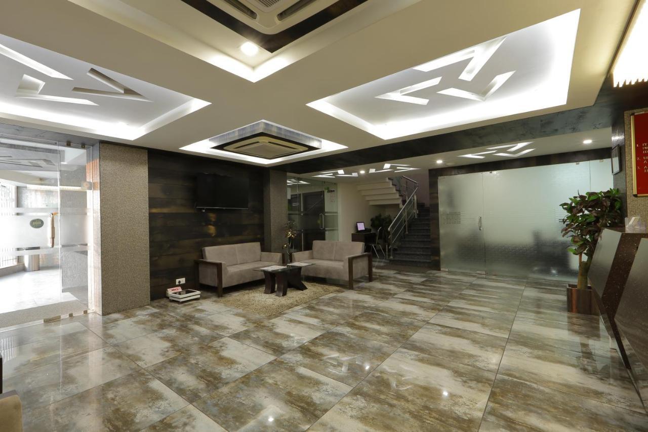 Hotel Unity Ahmedabad Luaran gambar