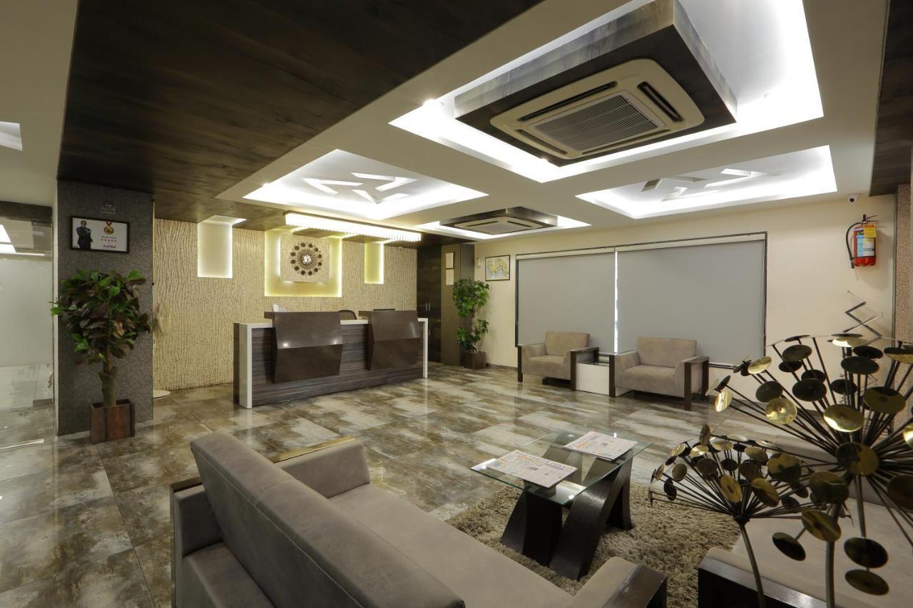 Hotel Unity Ahmedabad Luaran gambar