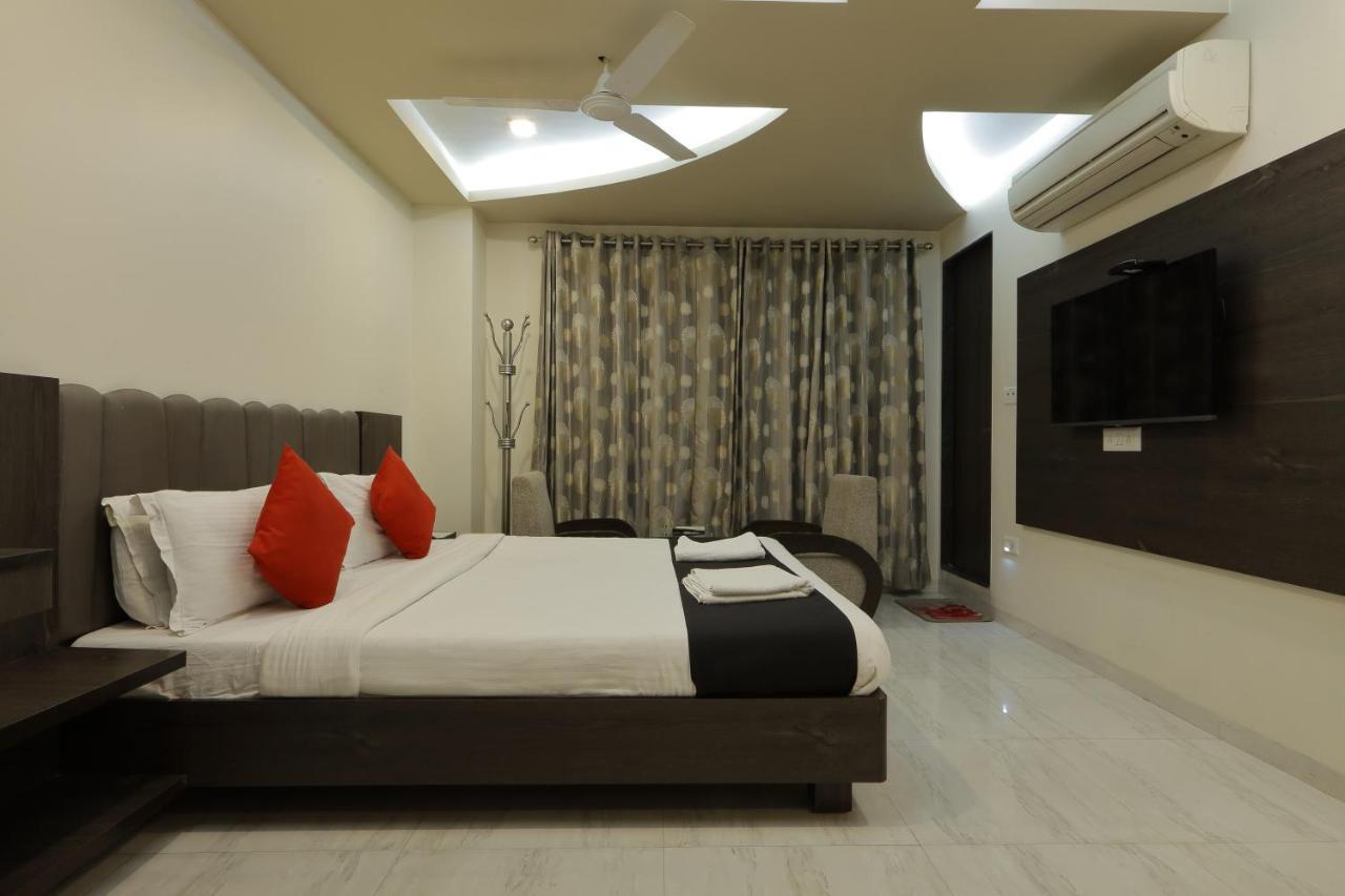 Hotel Unity Ahmedabad Luaran gambar
