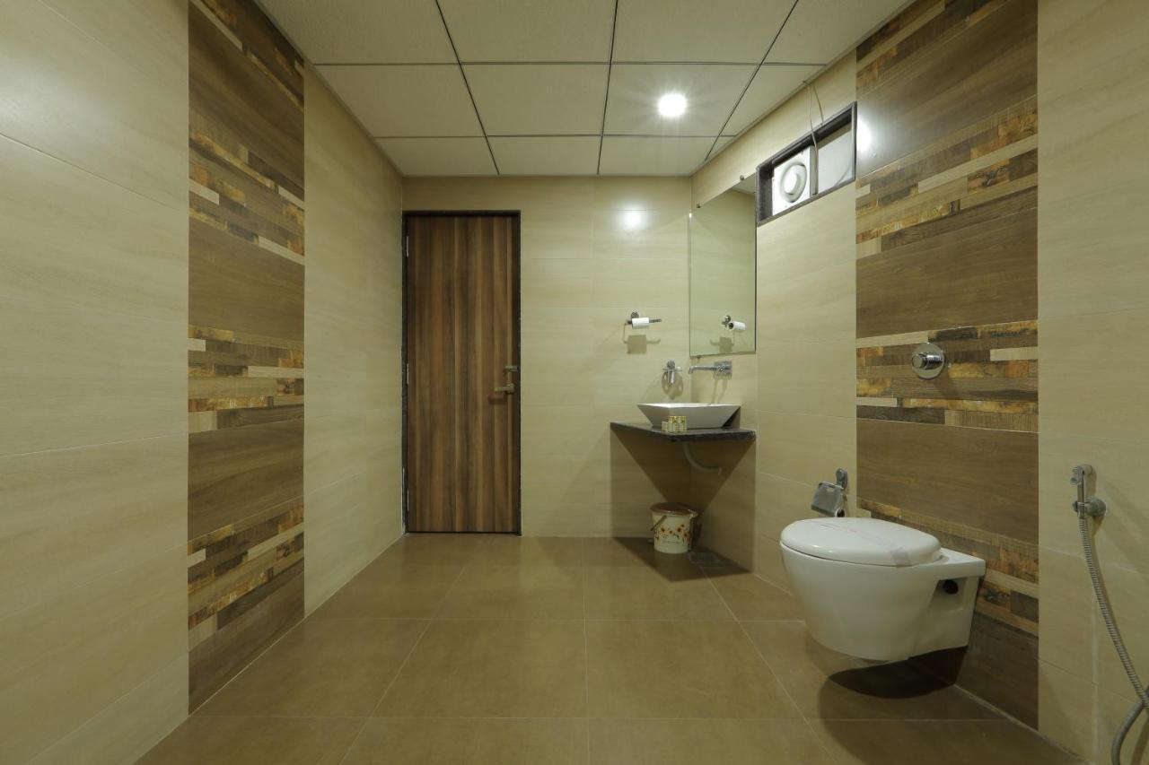Hotel Unity Ahmedabad Luaran gambar